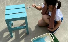 木工キット椅子　色塗り